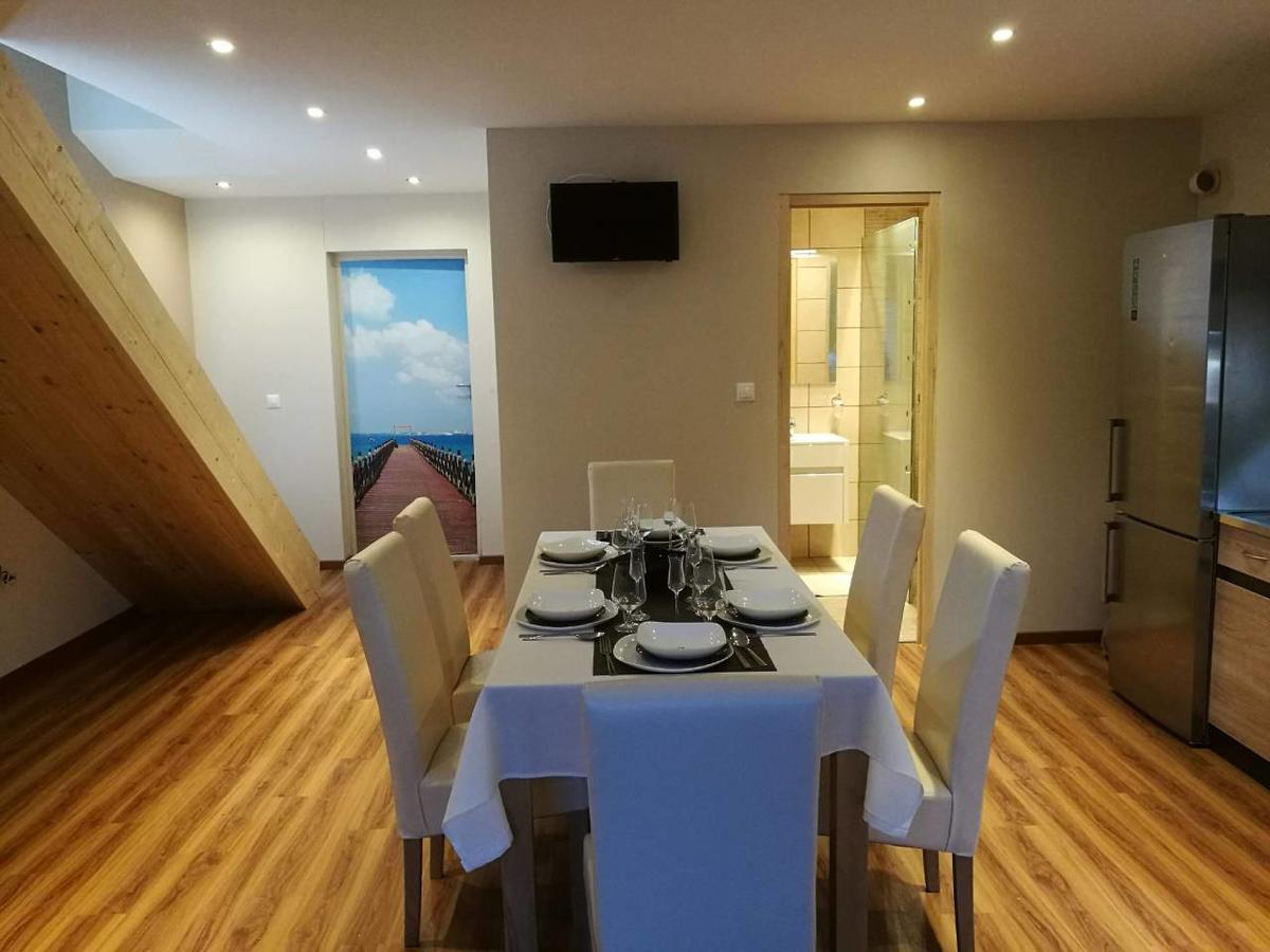 Room4U Apartment Balatonszárszó المظهر الخارجي الصورة