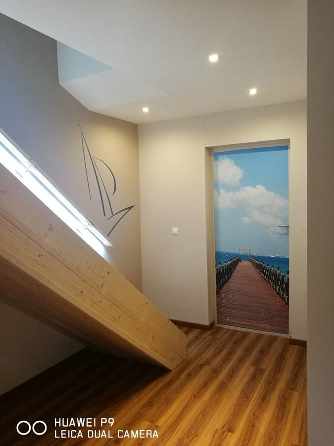Room4U Apartment Balatonszárszó المظهر الخارجي الصورة