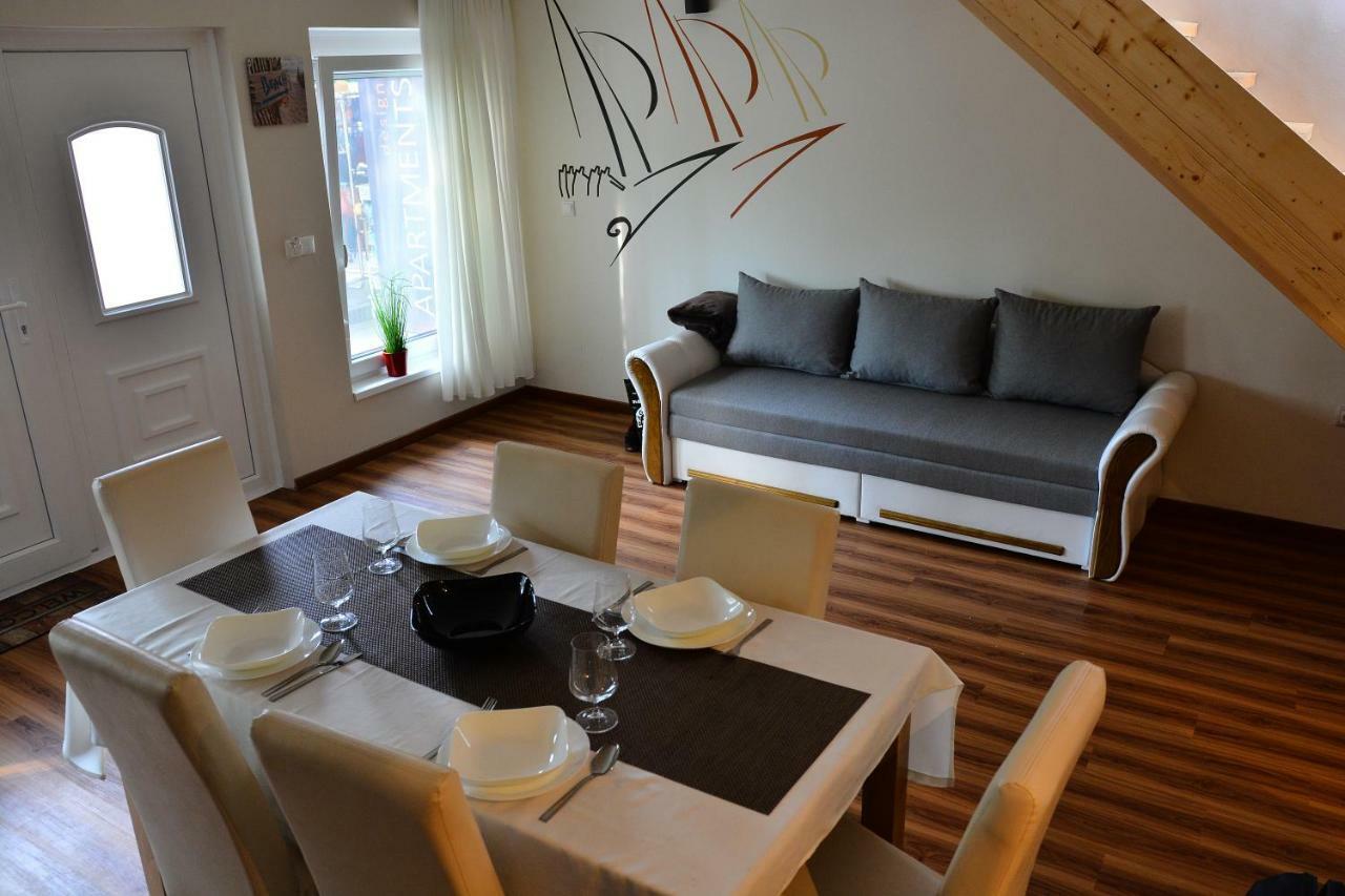 Room4U Apartment Balatonszárszó المظهر الخارجي الصورة